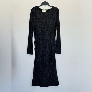 Yummy Sweater Co. Women’s Large Black Animal Print Bodycon Pullover Dress NEW